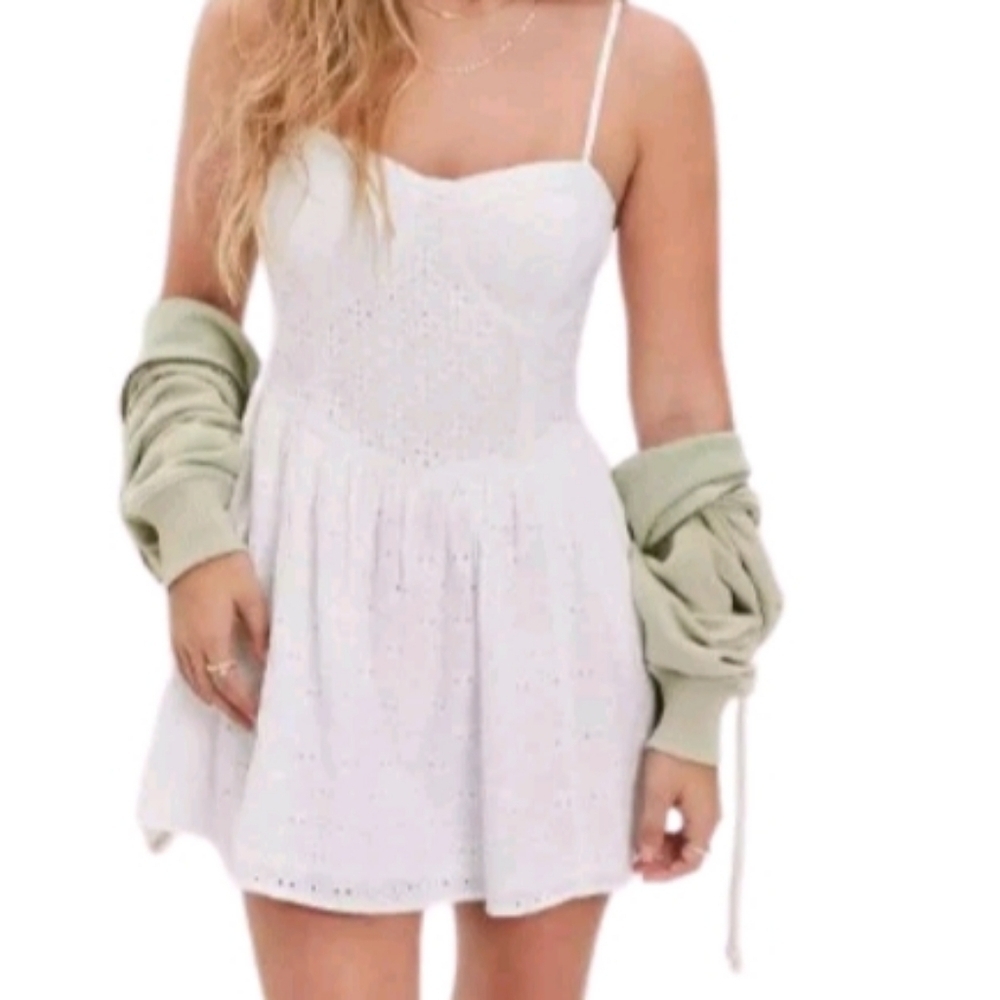 American Eagle Mini Dress M‎ White Eyelet Lace Corset Cami Mini Pockets